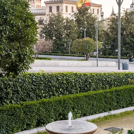 Alojat Triunfo Deluxe Апартаменты *